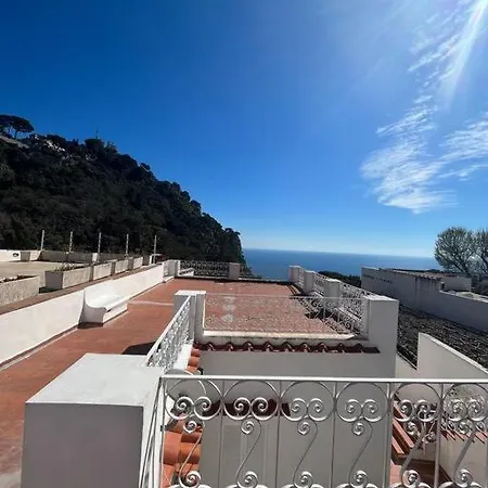 Il Sorriso Centro Apartment Capri