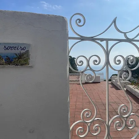 Apartment Il Sorriso Centro Capri